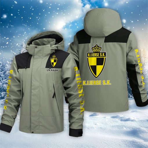 K Lierse SK Outdoorjas – Sportieve Stijl met Je Naam K Lierse SK Outdoorjas – Sportieve Stijl met Je Naam