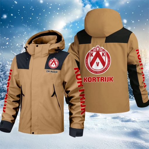 KV Kortrijk Outdoorjas – Sportieve Stijl met Je Naam KV Kortrijk Outdoorjas – Sportieve Stijl met Je Naam