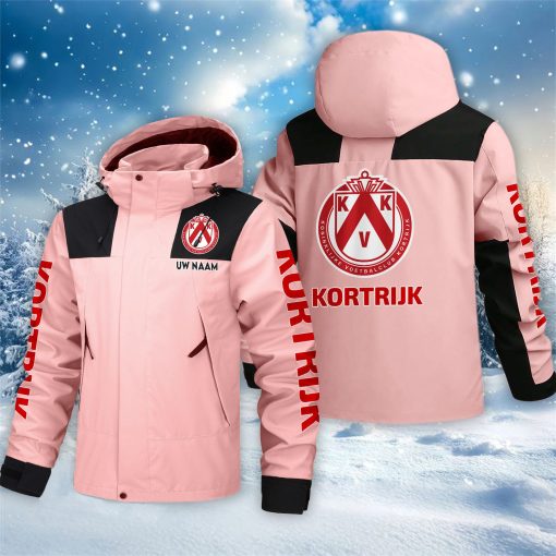 KV Kortrijk Outdoorjas – Sportieve Stijl met Je Naam KV Kortrijk Outdoorjas – Sportieve Stijl met Je Naam